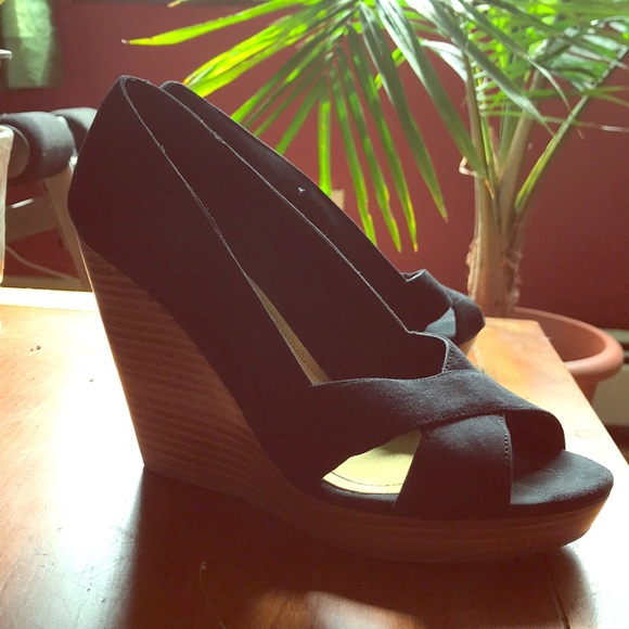 H+M Suede Wedges - Picture 1 of 3